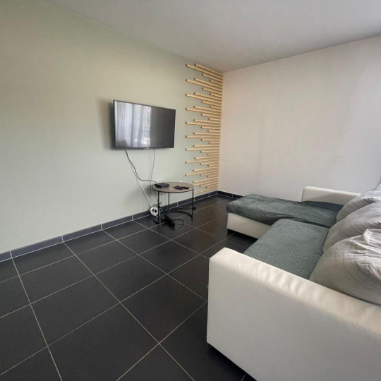  RENTAL EXPERT IMMOBILIER : Apartment | HOUILLES (78800) | 67 m2 | 1 640 € 