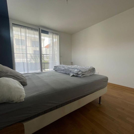  RENTAL EXPERT IMMOBILIER : Apartment | HOUILLES (78800) | 67 m2 | 1 640 € 