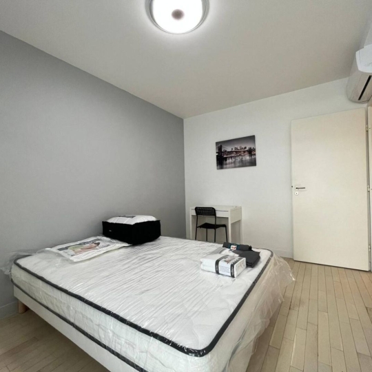  RENTAL EXPERT IMMOBILIER : Apartment | CLICHY (92110) | 61 m2 | 780 € 