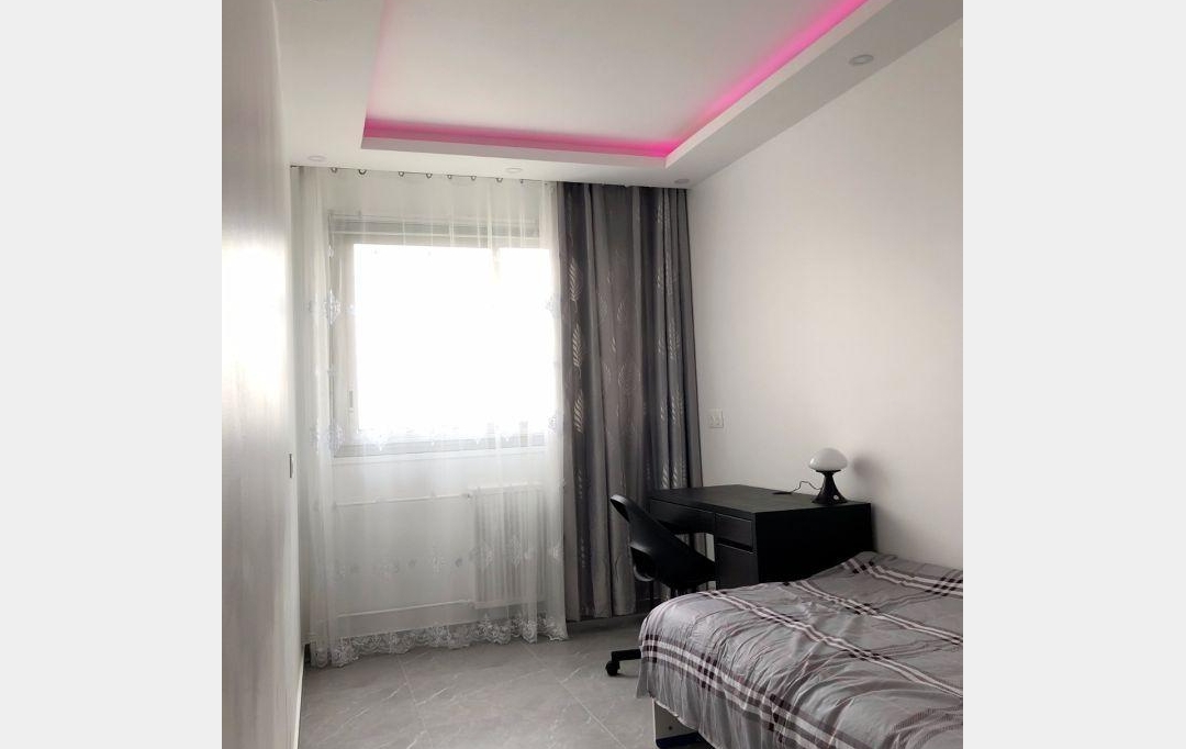 RENTAL EXPERT IMMOBILIER : Appartement | COLOMBES (92700) | 10 m2 | 550 € 