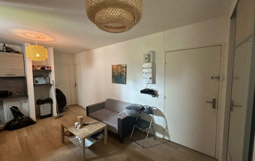 RENTAL EXPERT IMMOBILIER : Appartement | CERGY (95000) | 78 m2 | 500 € 