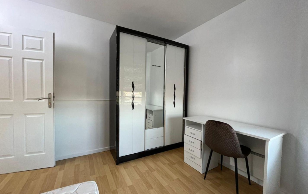 RENTAL EXPERT IMMOBILIER : Appartement | BOBIGNY (93000) | 101 m2 | 525 € 