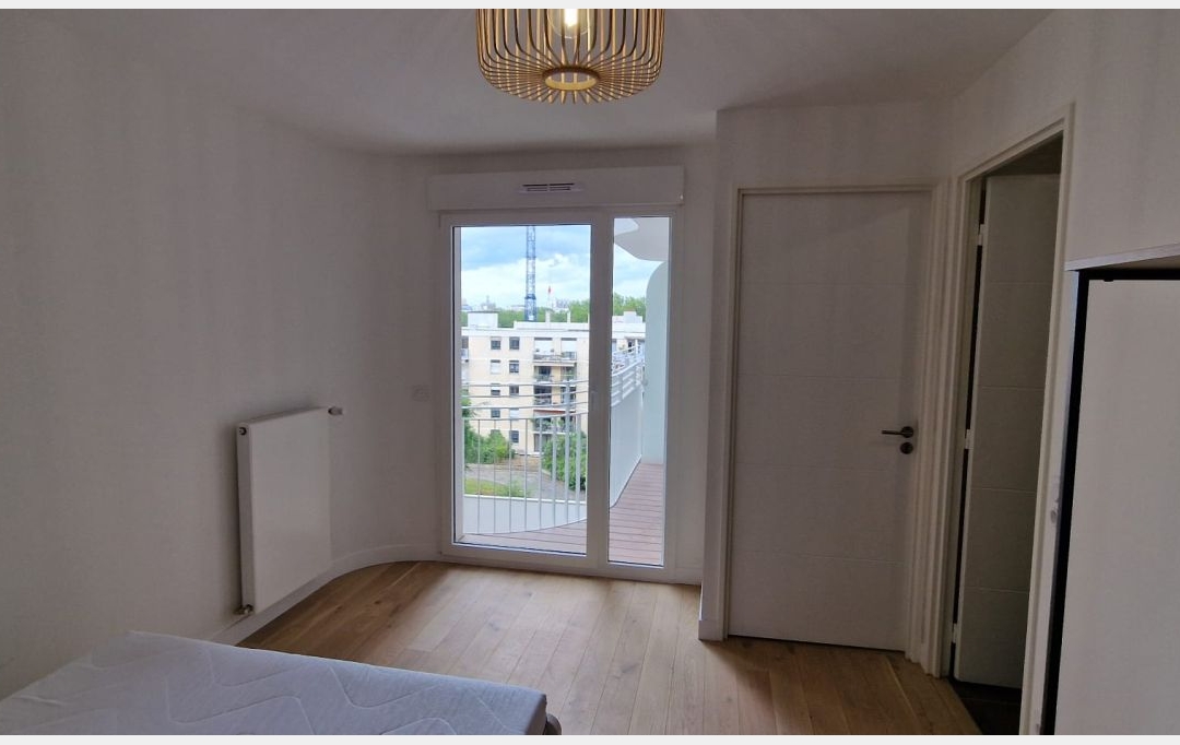 RENTAL EXPERT IMMOBILIER : Apartment | CLICHY (92110) | 42 m2 | 1 340 € 