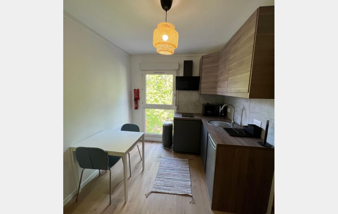 RENTAL EXPERT IMMOBILIER : Appartement | CERGY (95000) | 21 m2 | 875 € 