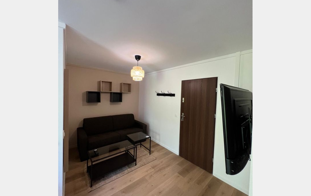 RENTAL EXPERT IMMOBILIER : Appartement | CERGY (95000) | 21 m2 | 875 € 